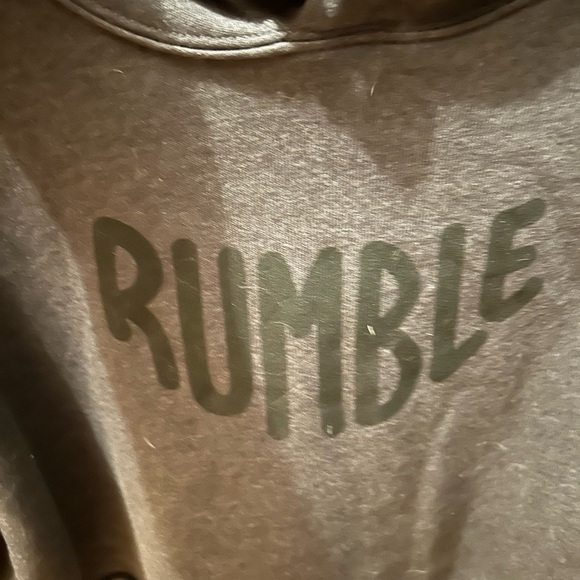 Rumble Cropped Hoodie Like NWOT - Picture 2 of 4